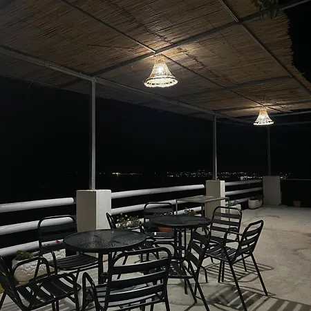 Samos 招待所 Vlorë